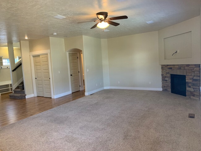 Building Photo - 5815 N SAGUARO HILLS P