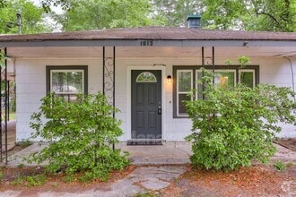 Building Photo - 1813 Alder Dr