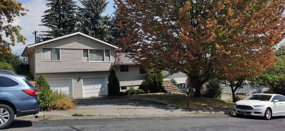 Building Photo - 1340 NW Kenny Dr