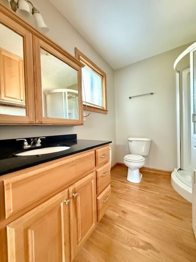 Building Photo - 3 Bedroom, 2 Bath Ranch Home - Move-In Ready!