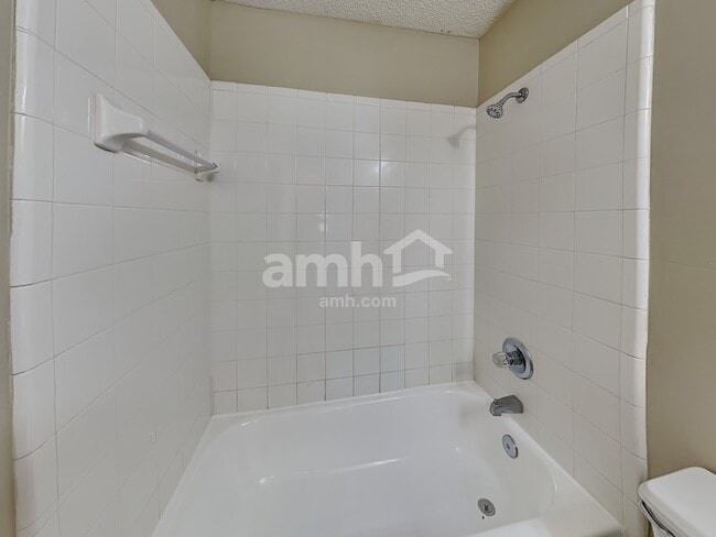 Building Photo - 1157 Windy Willows Dr