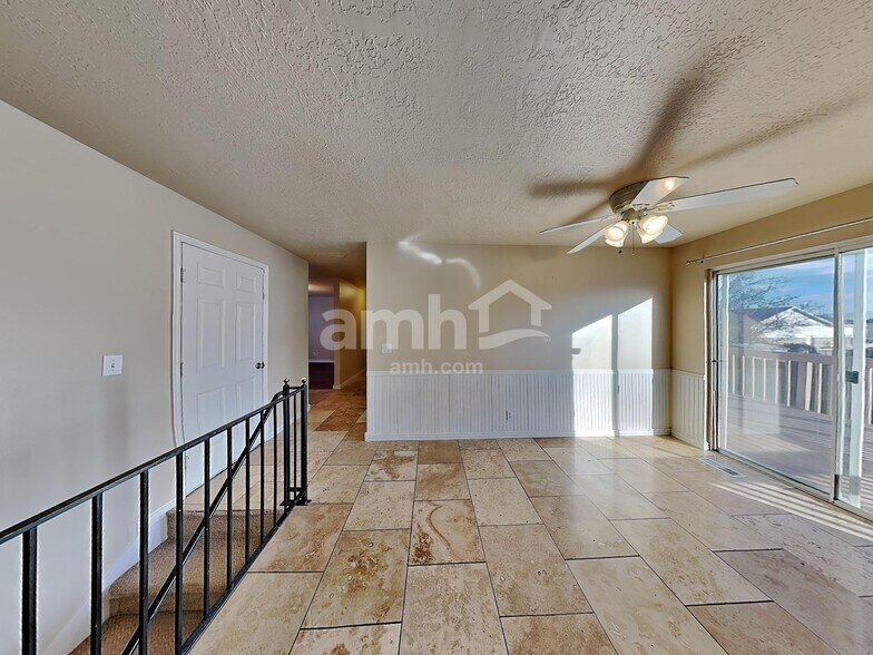 Building Photo - 373 W 2200 N