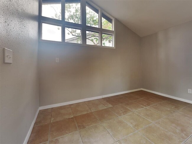 Building Photo - 22203 Barrygate Cir