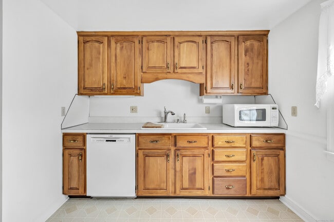 Building Photo - 93 Catherine Terrace