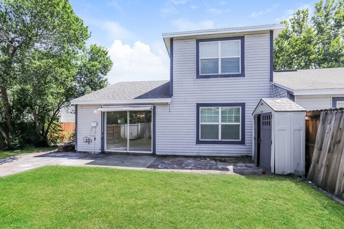 Building Photo - 1685 Torrington Cir