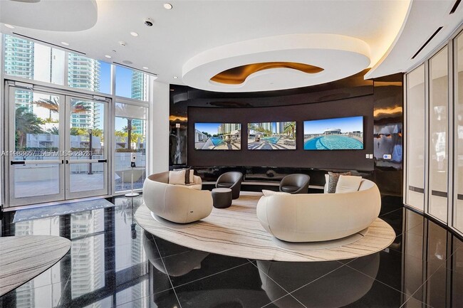 Building Photo - 851 NE 1st Ave