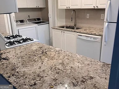 Building Photo - 301 Dunbar Dr