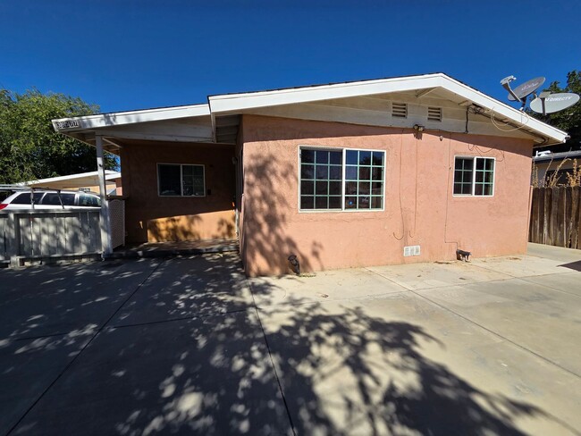 Primary Photo - New Listing!