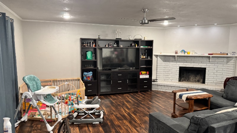 Building Photo - 230 Green Canyon Dr