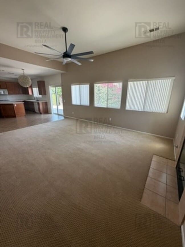 Building Photo - 756 Conlon Dr