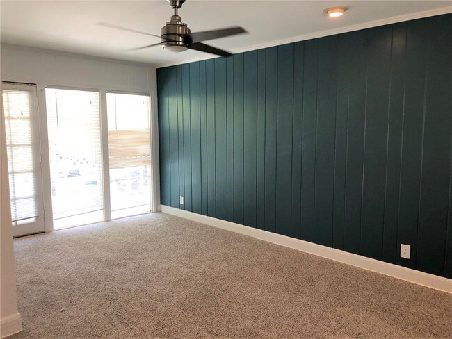 Building Photo - 2404 Rio Grande St