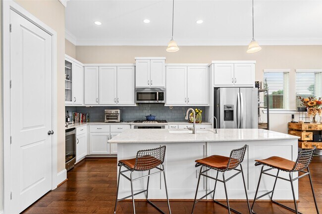 Building Photo - 1407 Devonshire Manor Ln