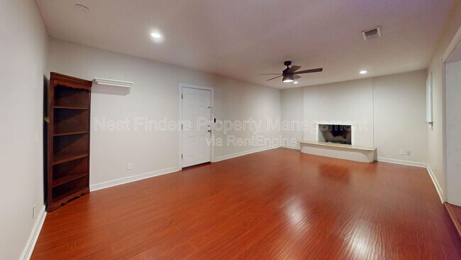 Building Photo - 11671 Shellfish Dr