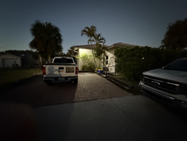 Building Photo - 11865 Ellison Wilson Rd