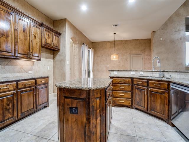 Building Photo - 12181 Flynt Dr