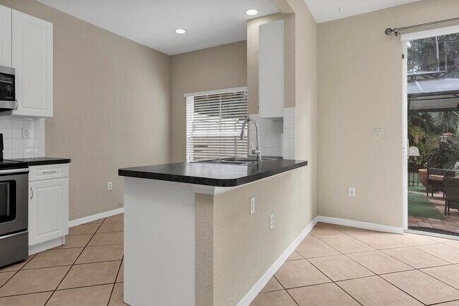 Building Photo - 228 Lake Monterey Cir