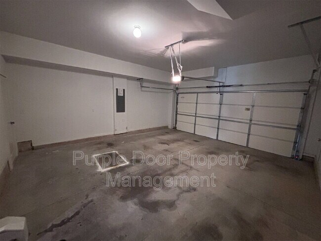 Building Photo - 745 Hamilton Cir SE