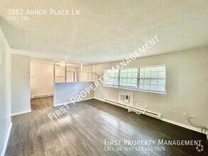 Building Photo - $700 Off One Month's Rent: 2/1 Remodeled D...