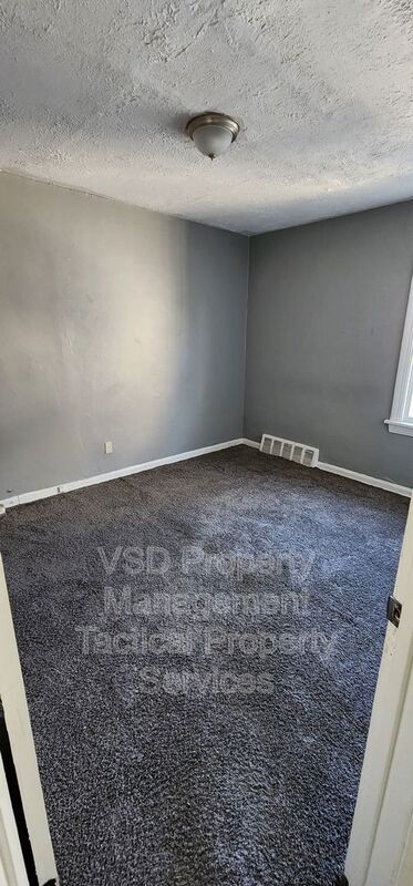 Building Photo - 14717 Milverton Rd