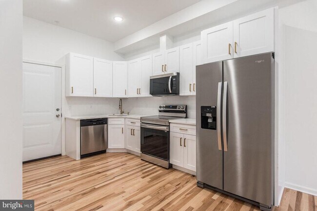 Building Photo - 315 N Preston St