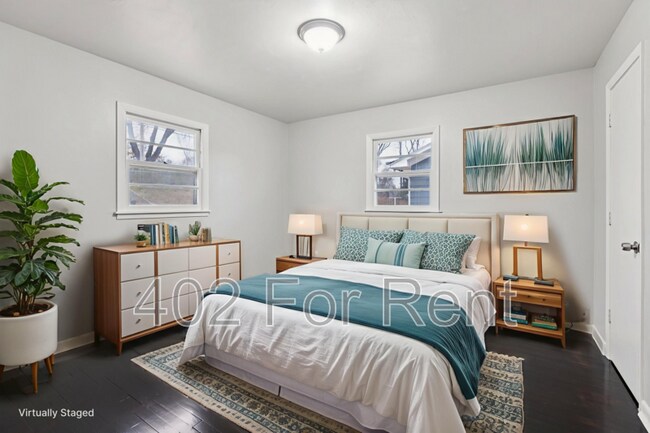 Building Photo - 3823 Saratoga St