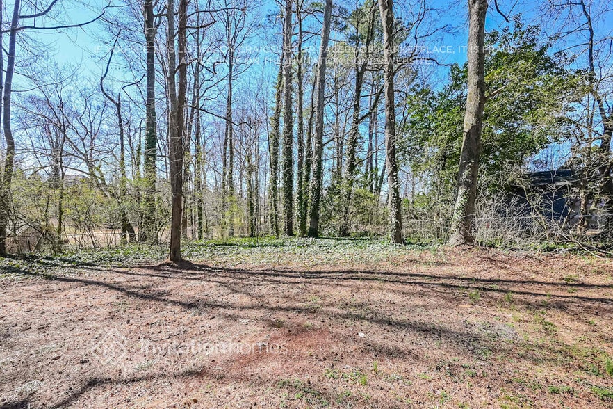 Building Photo - 2727 King Arthur Ct