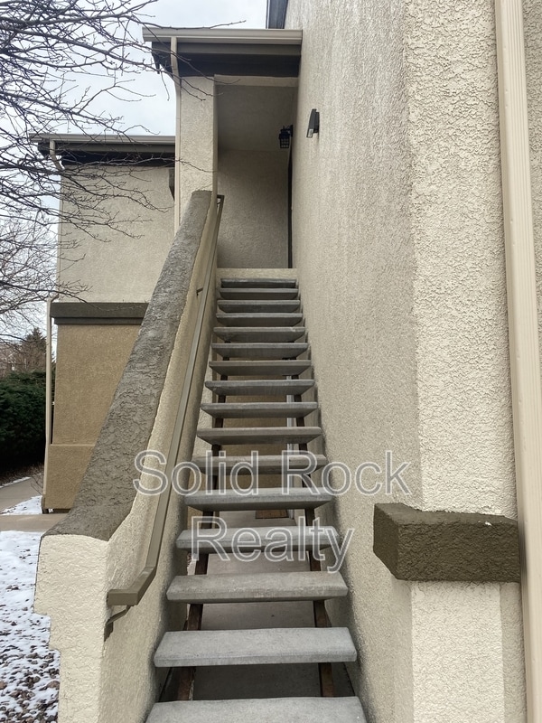 Building Photo - 3975 Riviera Grove