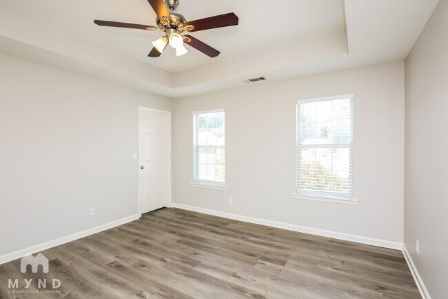 Building Photo - 707 Denver Ct