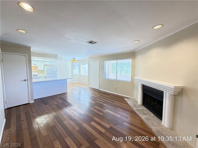 Building Photo - 705 Rock Springs Dr