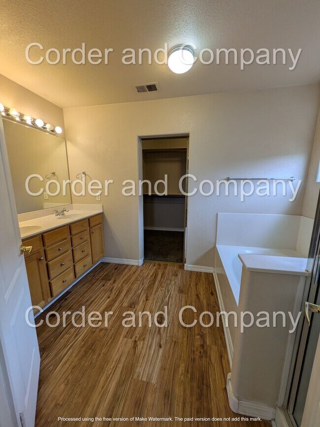 Building Photo - Gorgeous 2 Story, 4 Bedroom, 2.5 Bathroom, 3 Car Garage 2,358 Sq Ft. Home
