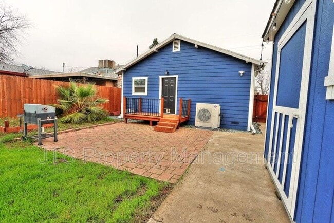 Building Photo - 3808 38th St