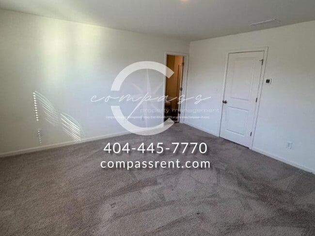 Building Photo - 401 Kings Cross Wy