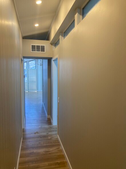 Building Photo - 4650 Dulin Rd