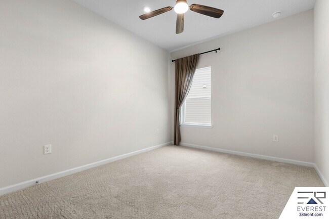 Building Photo - 249 Montgomery Ct