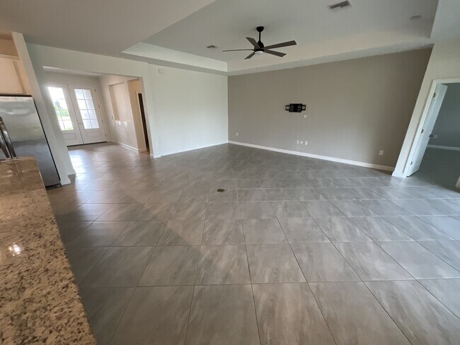 Building Photo - 11368 Canopy Loop