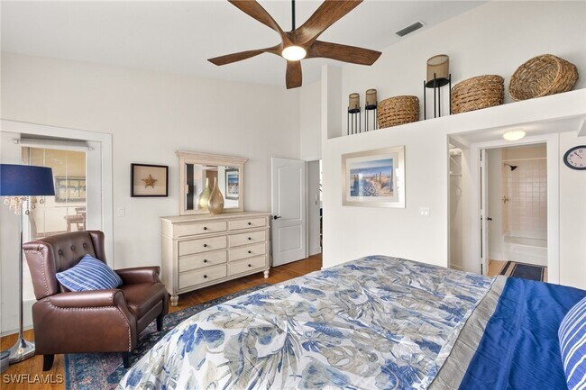 Building Photo - 8365 Excalibur Cir