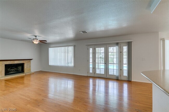 Building Photo - 8224 Tivoli Cove Dr