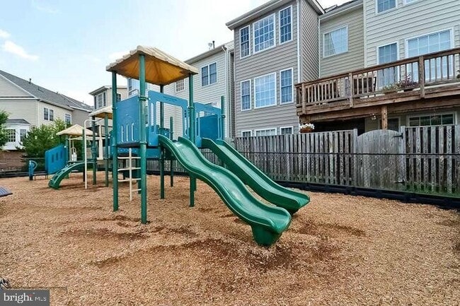 Building Photo - 7553 Grey Goose Way