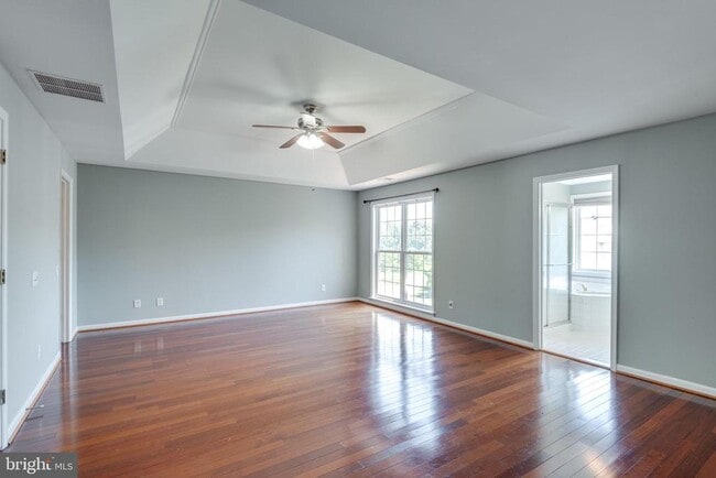 Building Photo - 43831 Chadwick Terrace