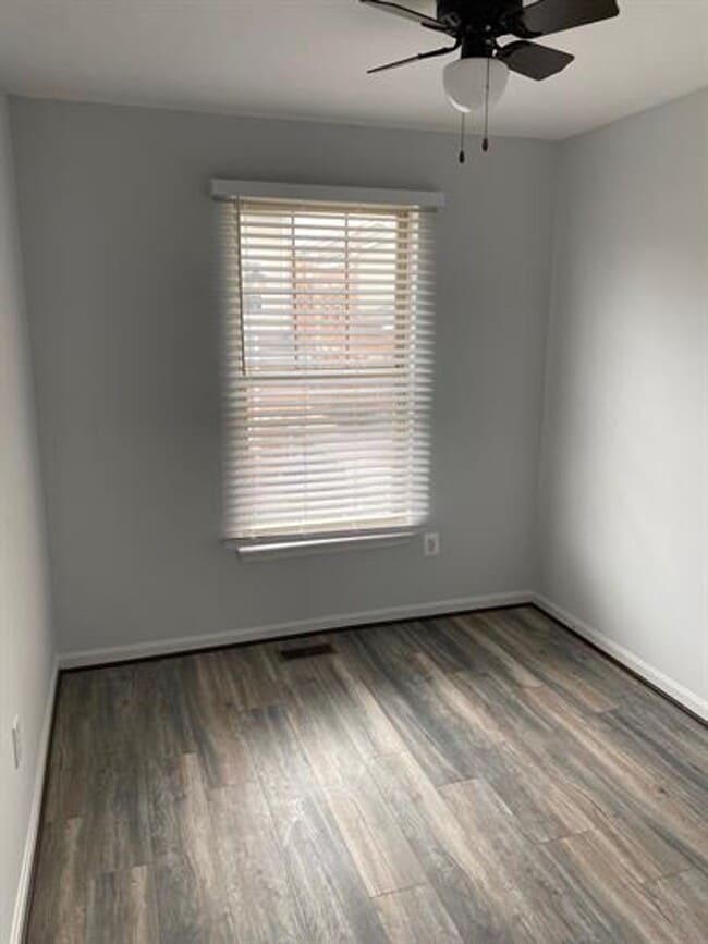 Building Photo - 306 N Fremont Ave