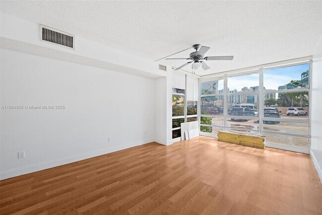 Building Photo - 200 172nd St