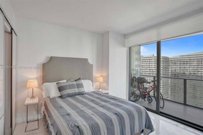 Building Photo - 1300 S Miami Ave