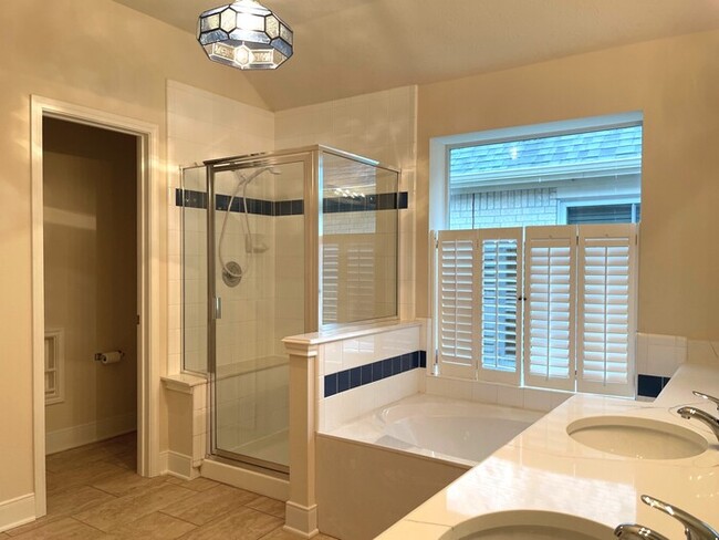 Building Photo - Gorgeous Custom One Story - get away from ...