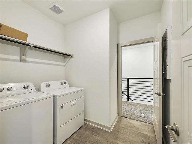 Building Photo - 563 Eiseley Dr