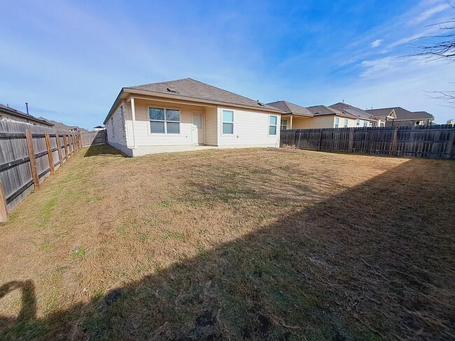 Building Photo - COMING SOON! Beautiful 4BR 3BA w/ Fenced Backyard • Private Yard• Attached Garage in Siena