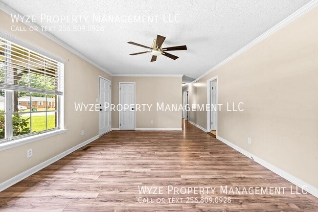 Building Photo - 2213 Cecille Dr SW