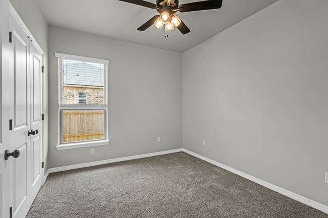 Building Photo - 6102 Messina Dr