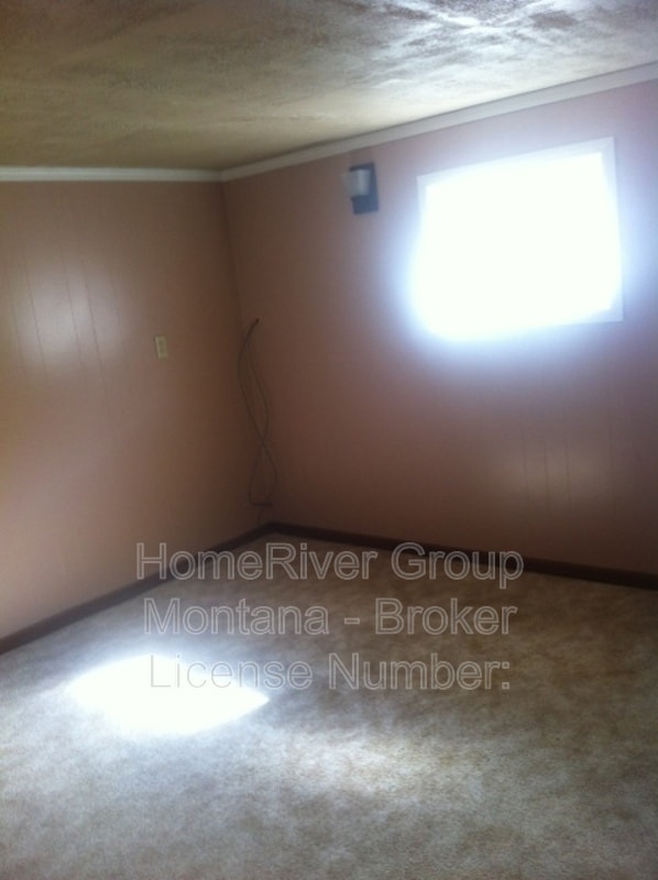 Building Photo - 705 Minnesota Ave