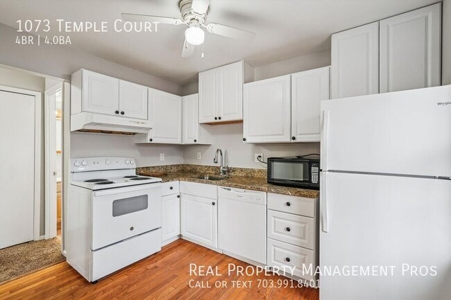 Building Photo - 1073 Temple Ct