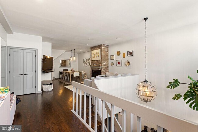 Building Photo - 3 Willings Alley